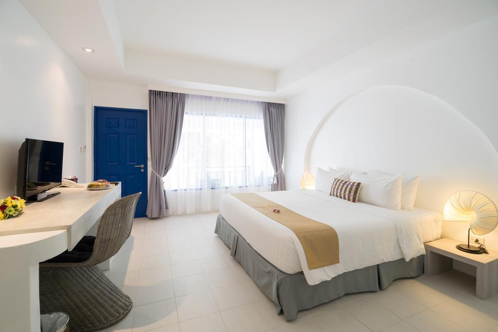 Ocean Breeze Resort Khaolak Khao Lak Exterior photo