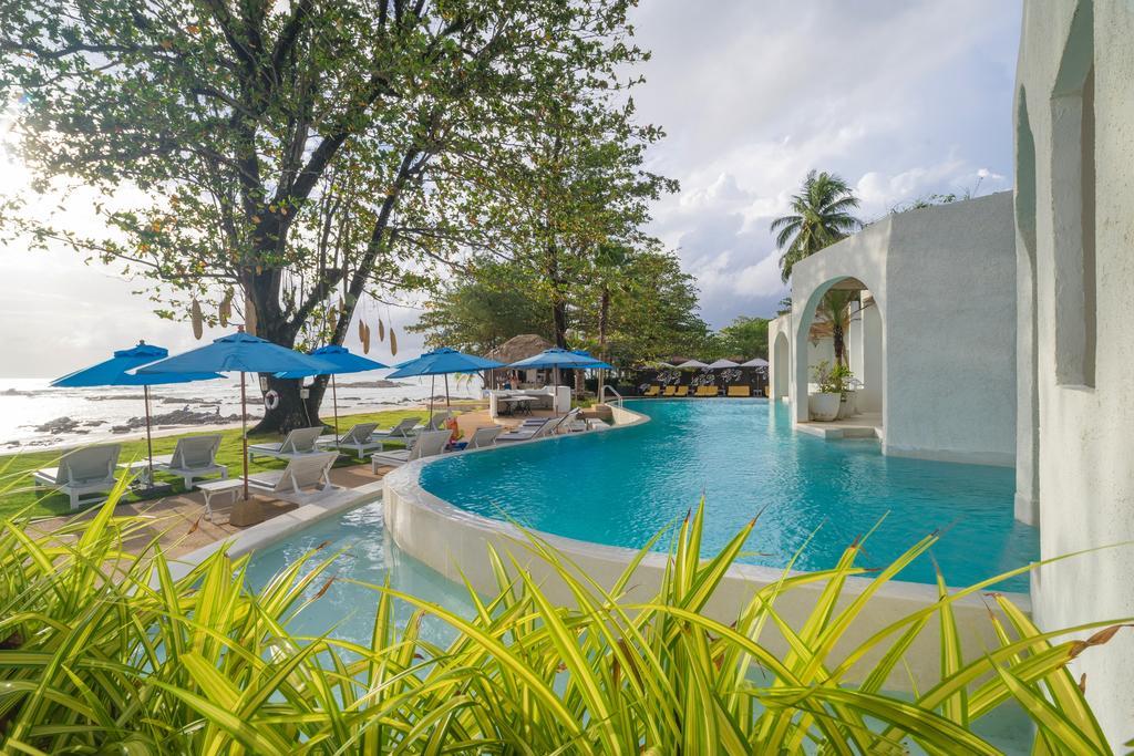 Ocean Breeze Resort Khaolak Khao Lak Exterior photo
