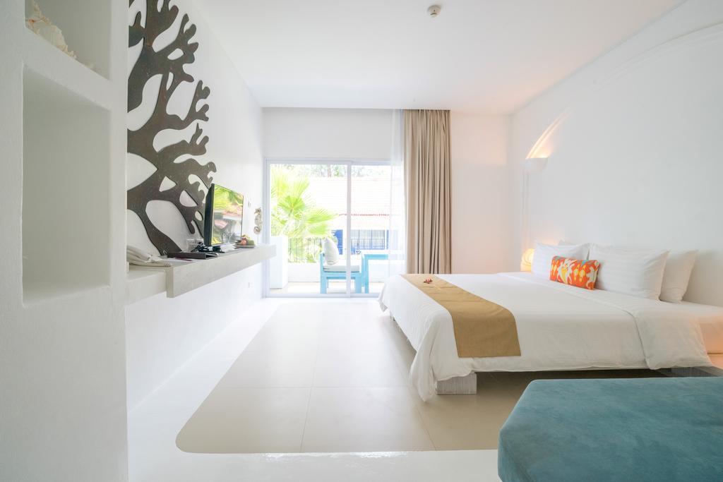 Ocean Breeze Resort Khaolak Khao Lak Exterior photo