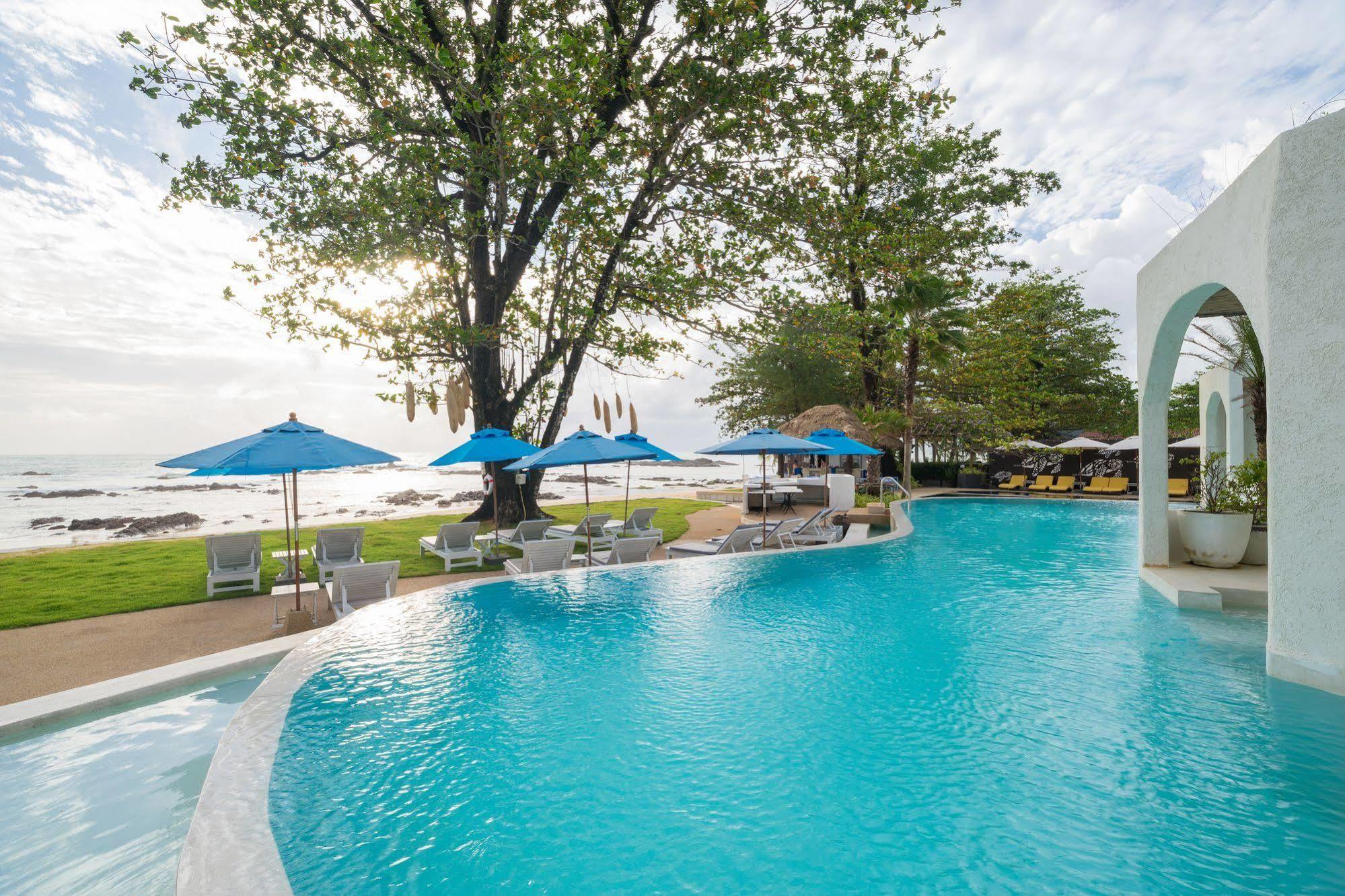 Ocean Breeze Resort Khaolak Khao Lak Exterior photo