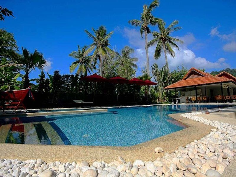 Ocean Breeze Resort Khaolak Khao Lak Exterior photo